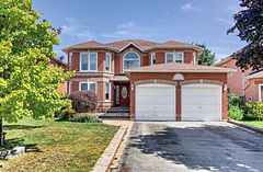 60 Devonridge Crescent, Toronto, ON M1C 5B1