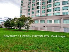 18 Lee Centre Drive 1103, Toronto, ON M1H 3H5