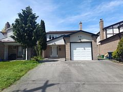 68 Grace Street Main, Toronto, ON M1J 3K9