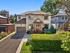 30 St Quentin Avenue, Toronto, ON M1M 2M8