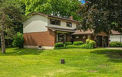 409 Gilbert Street E, Whitby, ON L1N 1R6