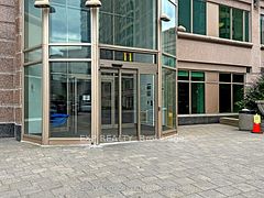 11 Lee Centre Drive 702, Toronto, ON M1H 3J5