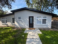 14 Fluellen Drive Garden Suite, Toronto, ON M1W 2B3