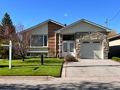 172 Sussex Street, Oshawa, ON L1G 1V9