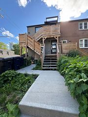 200 Munro Street 2, Toronto, ON M4M 2C2