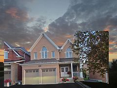 1088 Greenhill Avenue, Oshawa, ON L1H 7K5
