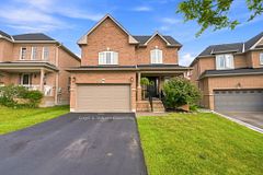 71 Beckett Crescent, Clarington, ON L1E 3J4