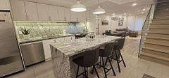 122 Glen Manor Drive 5, Toronto, ON M4E 2X6