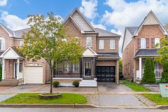 6 Tansley Crescent, Ajax, ON L1Z 1Y5