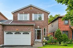 73 Cluett Drive, Ajax, ON L1S 7G3