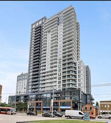 286 main Street 1402, Toronto, ON M4C 4X4