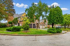 48 Coverdale Crescent, Toronto, ON M1V 2S7