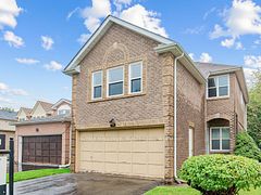 1553 Rawlings Drive, Pickering, ON L1V 5B2