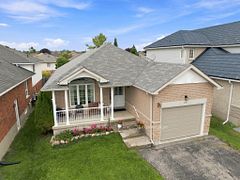 638 Longworth Avenue, Clarington, ON L1C 5B8