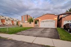 1679 Portland Court, Pickering, ON L1V 5L5