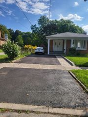 37 Ravenview Drive BSMT, Toronto, ON M1E 3L9