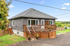 9 Lakeview Avenue, Scugog, ON L0B 1E0