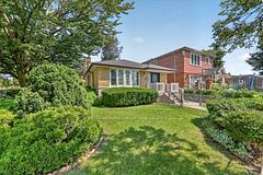 722 Brimorton Drive, Toronto, ON M1G 2S1