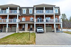 1518 Shepway Mews, Pickering, ON L1X 0C7