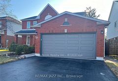 101 Glenabbey Drive, Clarington, ON L1E 2B6