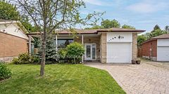 79 Weir Crescent Lower, Toronto, ON M1E 3B2