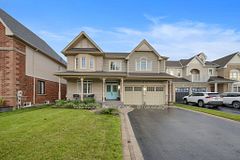 81 Colville Avenue S, Clarington, ON L1C 0H8