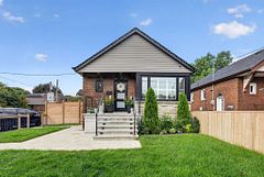 346 O'Connor Drive, Toronto, ON M4J 2V5