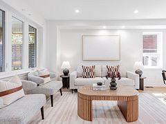 8 Redwood Avenue Main, Toronto, ON M4L 2S6