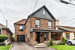 16 Eastwood Avenue, Toronto, ON M1N 3G9