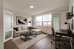 15 Gamble Avenue 203, Toronto, ON M4K 2H3