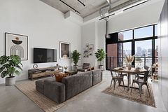 68 Broadview Avenue 523, Toronto, ON M4M 2E6