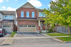 1819 Misthollow Drive, Pickering, ON L1X 0A7