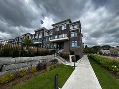 755 Omega Drive 216, Pickering, ON L1V 0H1