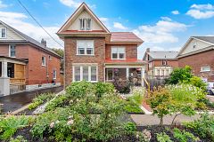 27 Rowe Street, Oshawa, ON L1H 5P4
