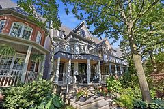 128 Boardwalk Drive, Toronto, ON M4L 3X4