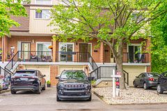 174 Homestead Road, Toronto, ON M1E 3S2