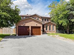 21 Lovekin Grove, Toronto, ON M1T 3T5