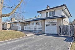 223 Cochrane St (BSMT) Street, Whitby, ON L1N 5J2