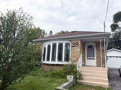 28 Seminole Avenue, Toronto, ON M1J 1N1