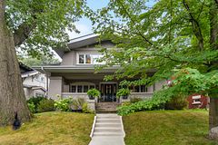 108 Kingswood Road, Toronto, ON M4E 3N5