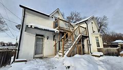 178 Adelaide Avenue E 1, Oshawa, ON L1G 1Z4