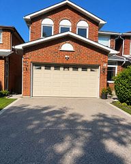 14 Charcoal Drive Upper, Toronto, ON M1C 3V1