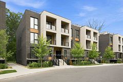 172 Clonmore Drive 15, Toronto, ON M1N 1Y1