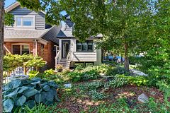 36 West Lynn Avenue 2nd Fl, Toronto, ON M4C 3V8
