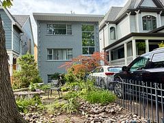 36 Balsam Avenue Upper, Toronto, ON M4E 3B4