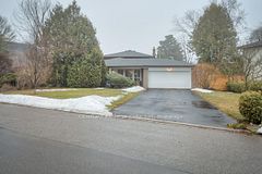116 Babcombe Drive, Markham, ON L3T 1N1