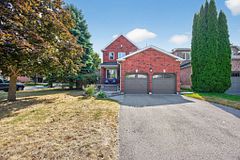 165 Bonny Meadows Drive, Aurora, ON L4G 6N1