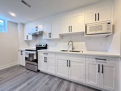 1 Kenneth Ross Bend Lower, East Gwillimbury, ON L9N 0T7