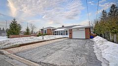 296 Rupert Avenue, Whitchurch-Stouffville, ON L4A 1C9