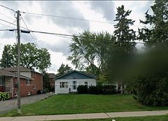 63 Oxford Street, Richmond Hill, ON L4C 4L6